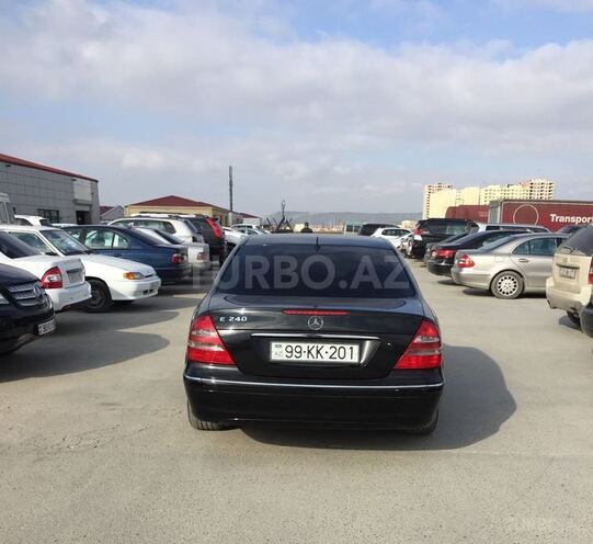 Mercedes E 240 2003, 206,490 km - 2.6 l - Bakı