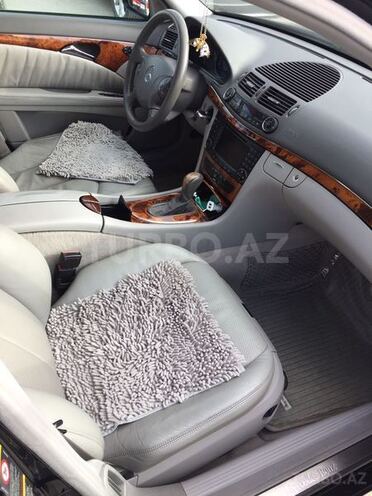 Mercedes E 240 2003, 206,490 km - 2.6 l - Bakı