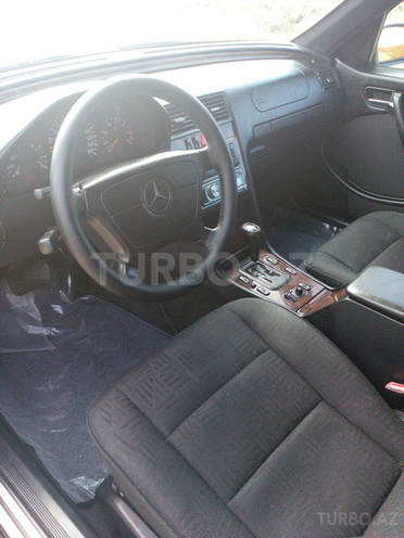 Mercedes C 240 1998, 358,000 km - 2.4 л - Bakı