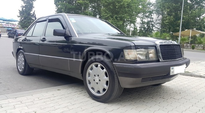 Mercedes 190 1991, 250,000 km - 2.3 l - Bakı