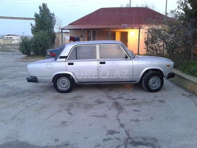 LADA (VAZ) 2107 2010, 9,500 km - 1.6 л - Sumqayıt