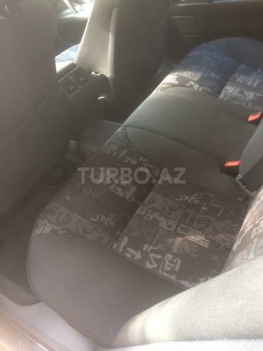 Mercedes E 220 1998, 256,700 km - 2.2 l - Bakı