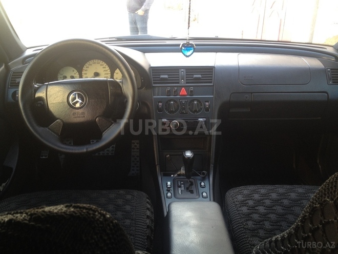 Mercedes C 240 1997, 338,000 km - 2.4 л - Bakı