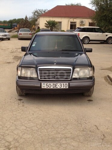 Mercedes E 300 1994, 362,000 km - 3.0 l - Sumqayıt