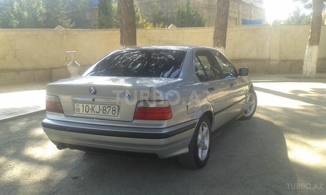 BMW 323 1995, 250,000 km - 2.5 л - Sumqayıt