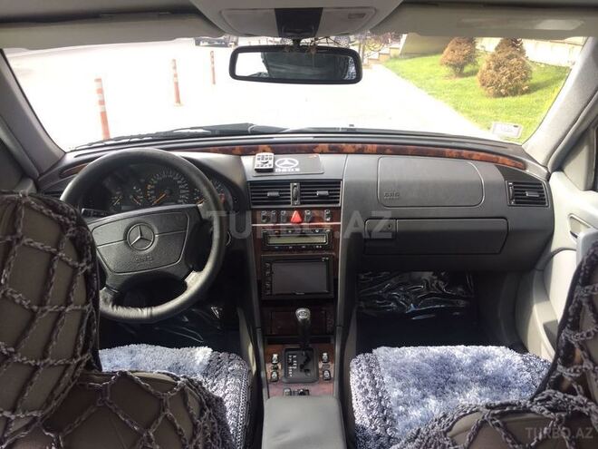 Mercedes C 250 1998, 210,000 km - 2.5 л - Bakı