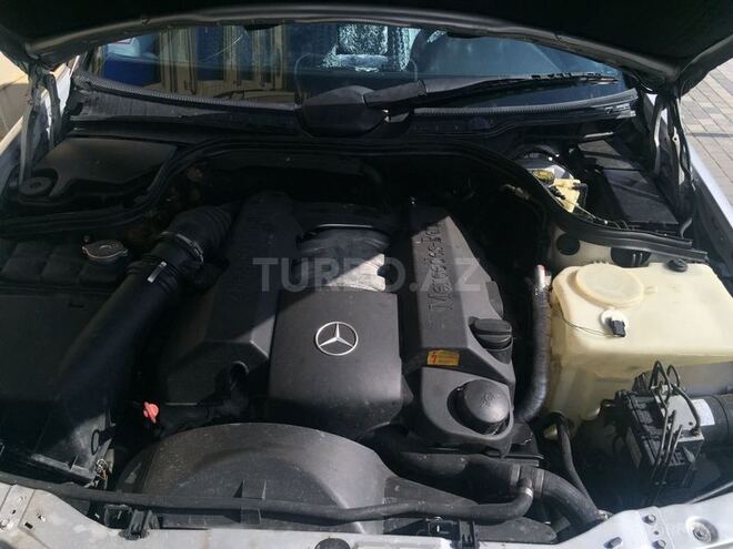 Mercedes C 250 1998, 210,000 km - 2.5 л - Bakı