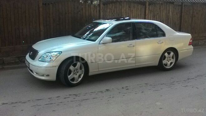 Lexus LS 430 2004, 235,000 km - 4.3 l - Bakı