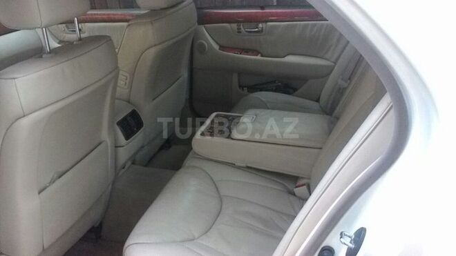 Lexus LS 430 2004, 235,000 km - 4.3 l - Bakı