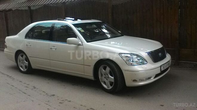 Lexus LS 430 2004, 235,000 km - 4.3 l - Bakı