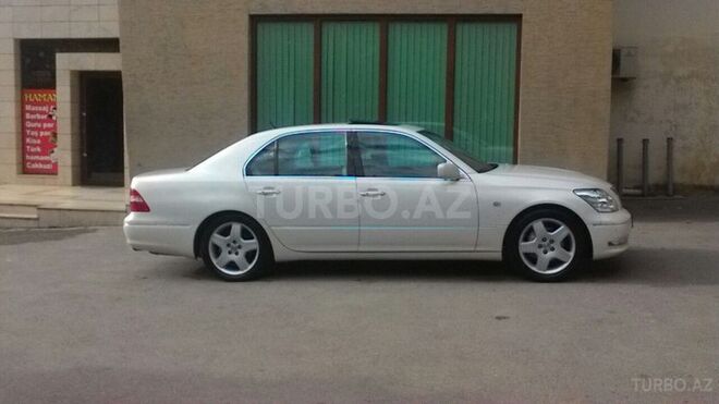 Lexus LS 430 2004, 235,000 km - 4.3 l - Bakı