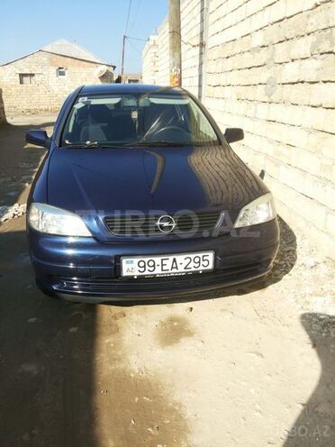 Opel Astra 2000, 250,000 km - 1.6 л - Sumqayıt