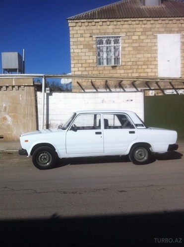 LADA (VAZ) 2107 2009, 90,000 km - 1.6 л - Xudat