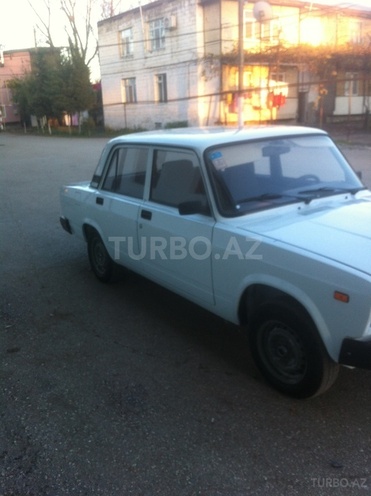 LADA (VAZ) 2107 2009, 90,000 km - 1.6 л - Xudat