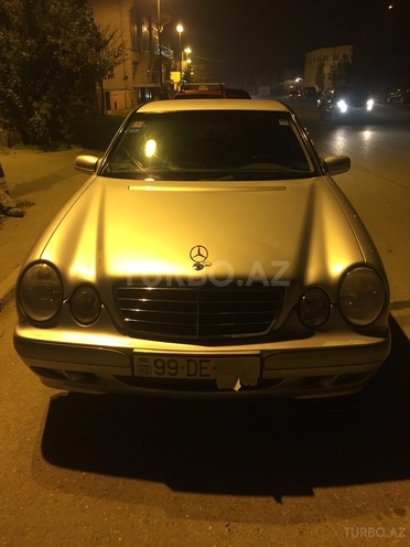 Mercedes E 240 1999, 170,000 km - 2.4 l - Bakı