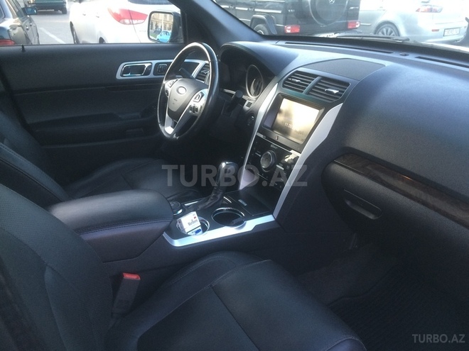 Ford Explorer 2013, 52,000 km - 3.5 л - Bakı