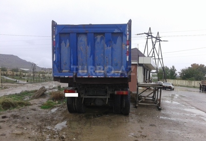 Shacman  2012, 150,000 km - 12.0 l - Bakı