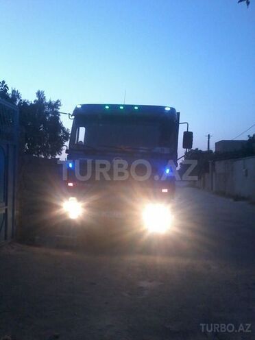 Shacman  2012, 150,000 km - 12.0 l - Bakı