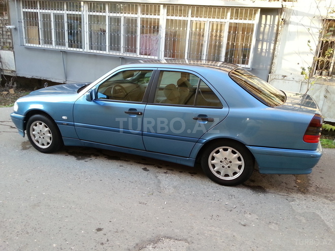 Mercedes C 180 1999, 2,300,456 km - 1.8 l - Bakı
