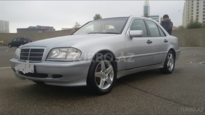 Mercedes C 200 1998, 167,000 km - 2.0 l - Sumqayıt