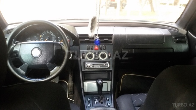 Mercedes C 200 1998, 167,000 km - 2.0 l - Sumqayıt