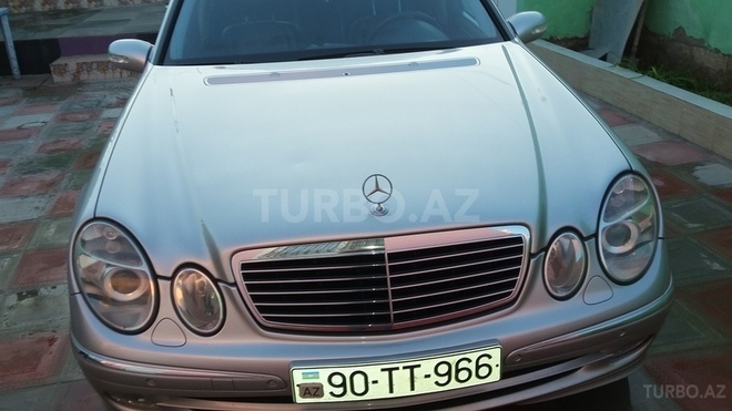 Mercedes E 270 2002, 30,000 km - 2.7 l - Bakı