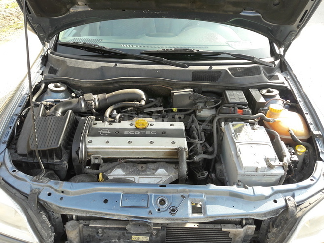 Opel Astra 1998, 245,000 km - 2.0 л - Sumqayıt