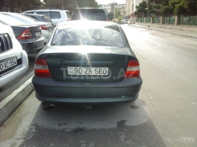 Opel Vectra 1997, 220,000 km - 1.8 l - Bakı