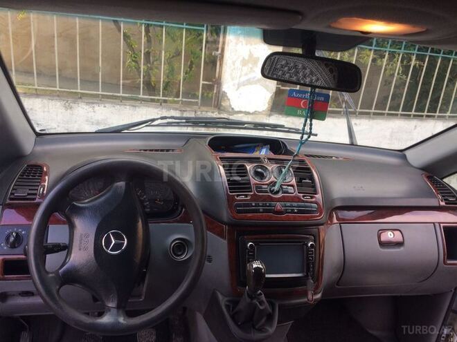 Mercedes Vito 2004, 200,000 km - 2.2 l - Bakı