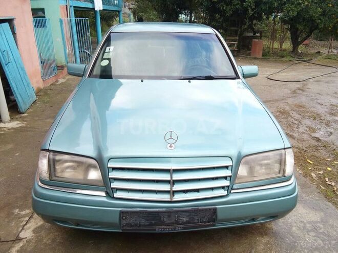 Mercedes C 220 1994, 313,000 km - 2.2 l - Astara