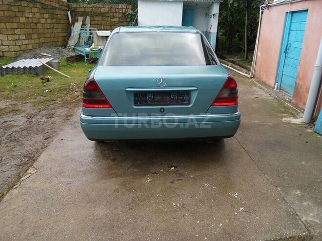 Mercedes C 220 1994, 313,000 km - 2.2 l - Astara