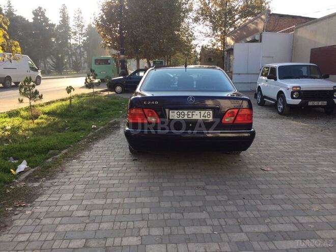 Mercedes E 240 1999, 163,500 km - 2.4 л - Gəncə