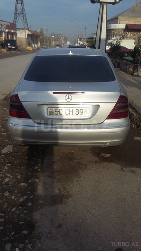 Mercedes E 220 2002, 292,000 km - 2.2 l - Bakı