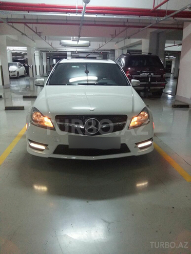 Mercedes C 300 2013, 56,000 km - 3.0 l - Bakı