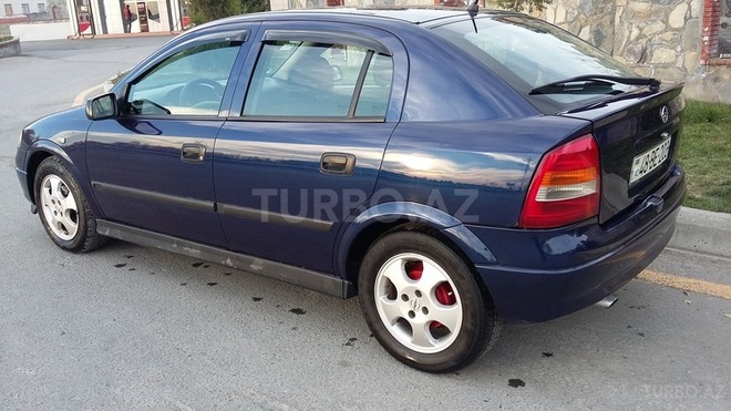 Opel Astra 1999, 225,000 km - 1.6 l - Şəki