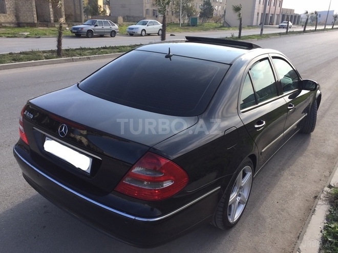 Mercedes E 320 2002, 274,622 km - 3.2 l - Sumqayıt