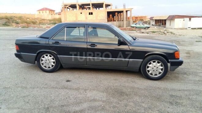 Mercedes 190 1992, 300,000 km - 2.0 л - Bakı