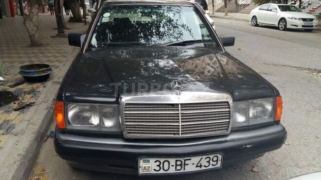 Mercedes 190 1992, 300,000 km - 2.0 л - Bakı