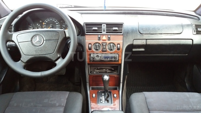 Mercedes C 180 1996, 230,000 km - 1.8 l - Bakı