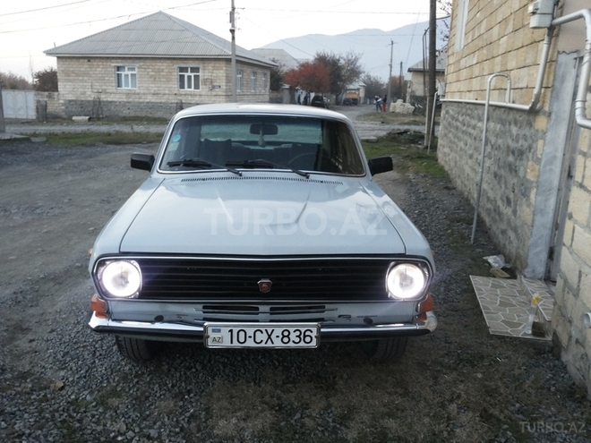 GAZ 24-10 1990, 1,000,000 km - 2.3 l - Qax
