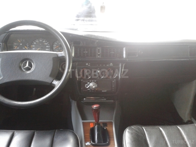Mercedes 190 1990, 247,474 km - 1.8 l - Bakı