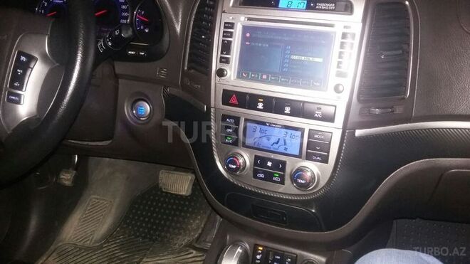 Hyundai Santa Fe 2010, 109,920 km - 2.4 л - Yevlax