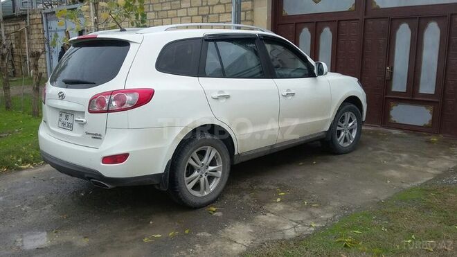 Hyundai Santa Fe 2010, 109,920 km - 2.4 л - Yevlax