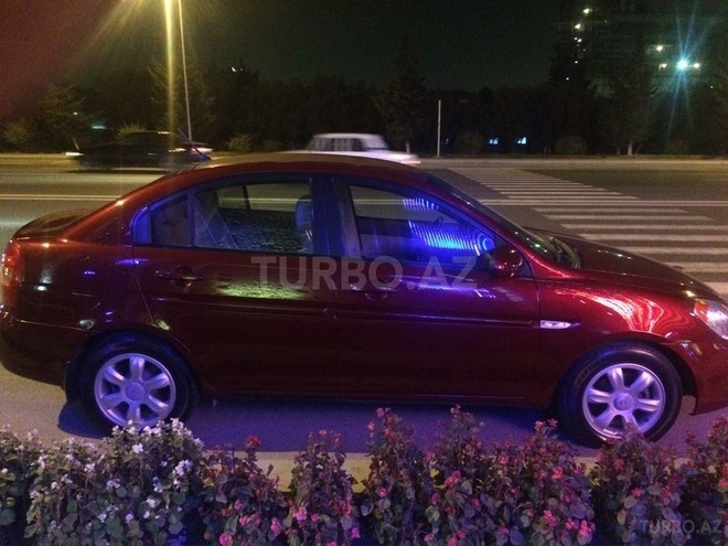 Hyundai Accent 2006, 178,000 km - 1.6 л - Bakı