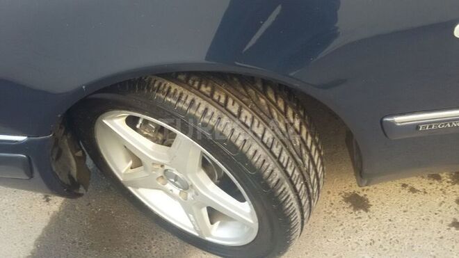 Mercedes E 240 1999, 240,000 km - 2.4 l - Bakı