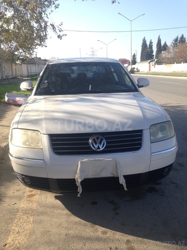 Volkswagen Passat 2003, 170,000 km - 1.8 л - Sumqayıt