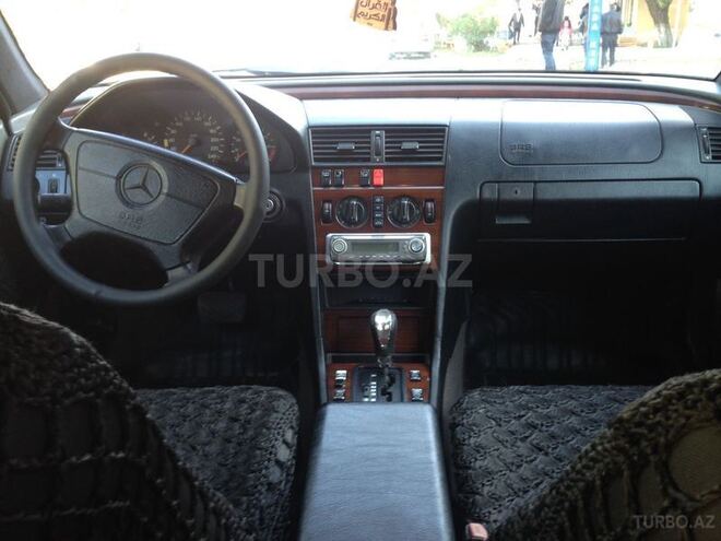 Mercedes C 200 1994, 261,000 km - 2.0 l - Xırdalan