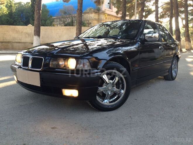 BMW 320 1996, 242,000 km - 2.0 l - Sumqayıt