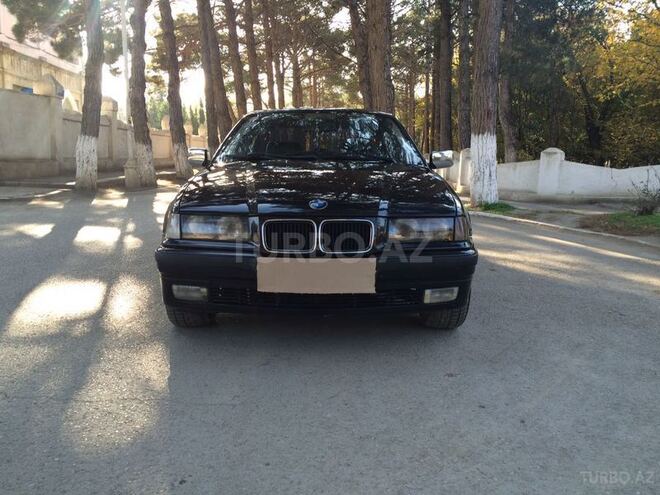 BMW 320 1996, 242,000 km - 2.0 l - Sumqayıt