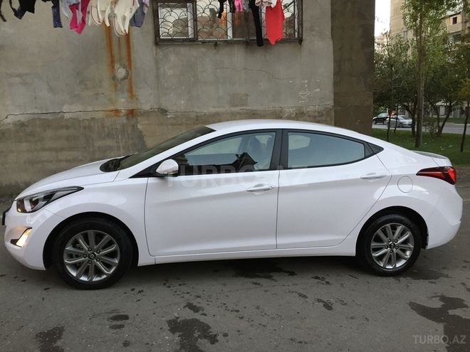 Hyundai Elantra 2015, 6,300 km - 1.6 l - Bakı